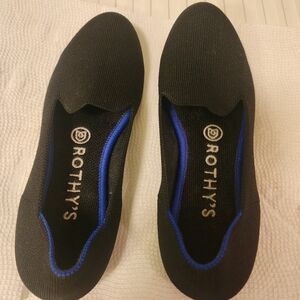 Rothy's Black and Blue Flats